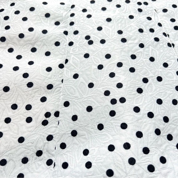 Gabby Skye White Black Polka Dot Fit and Flare Dress Sleeveless Cocktail Size 6 - Picture 12 of 13